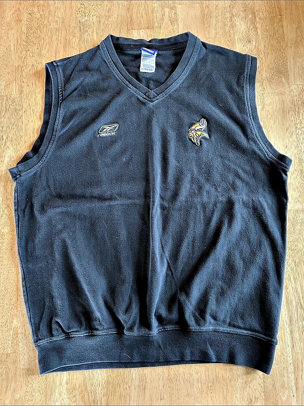 Reebok Vintage Reebok NFL Minnesota Vikings V-Neck Sweater Vest Vintage NFL